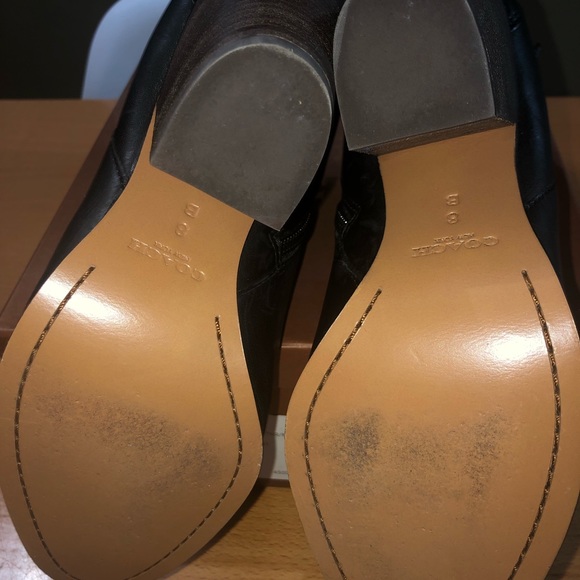 🎉SOLD🎉 COACH Hewes Safari Black Ankle Booties - Picture 2 of 7
